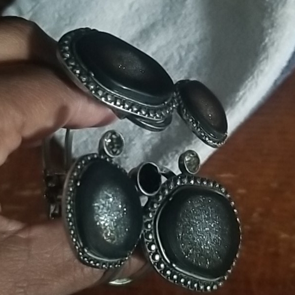 Braclet - Picture 2 of 4